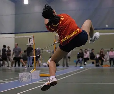 How many calories can be burnt in a game of badminton?
