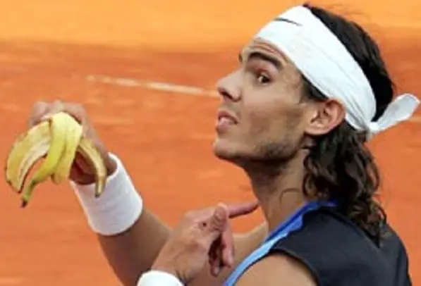 Why do tennis players eat bananas in matches?