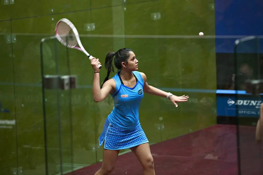 How to Overcome Sweat Issues in Squash?