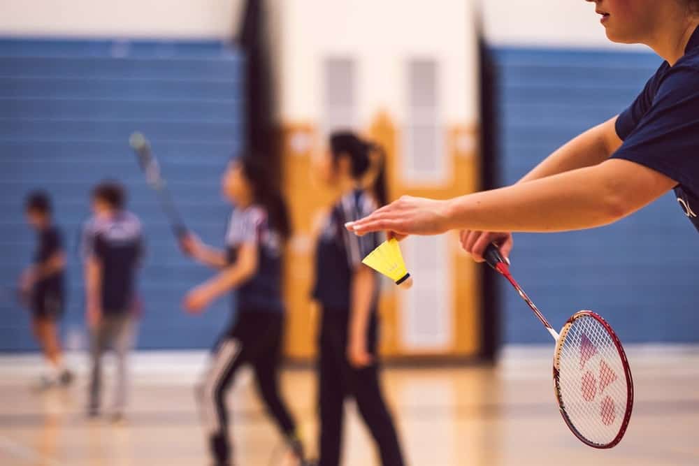 How to Buy Badminton Equipment?